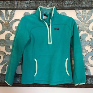 Girls Patagonia pullover